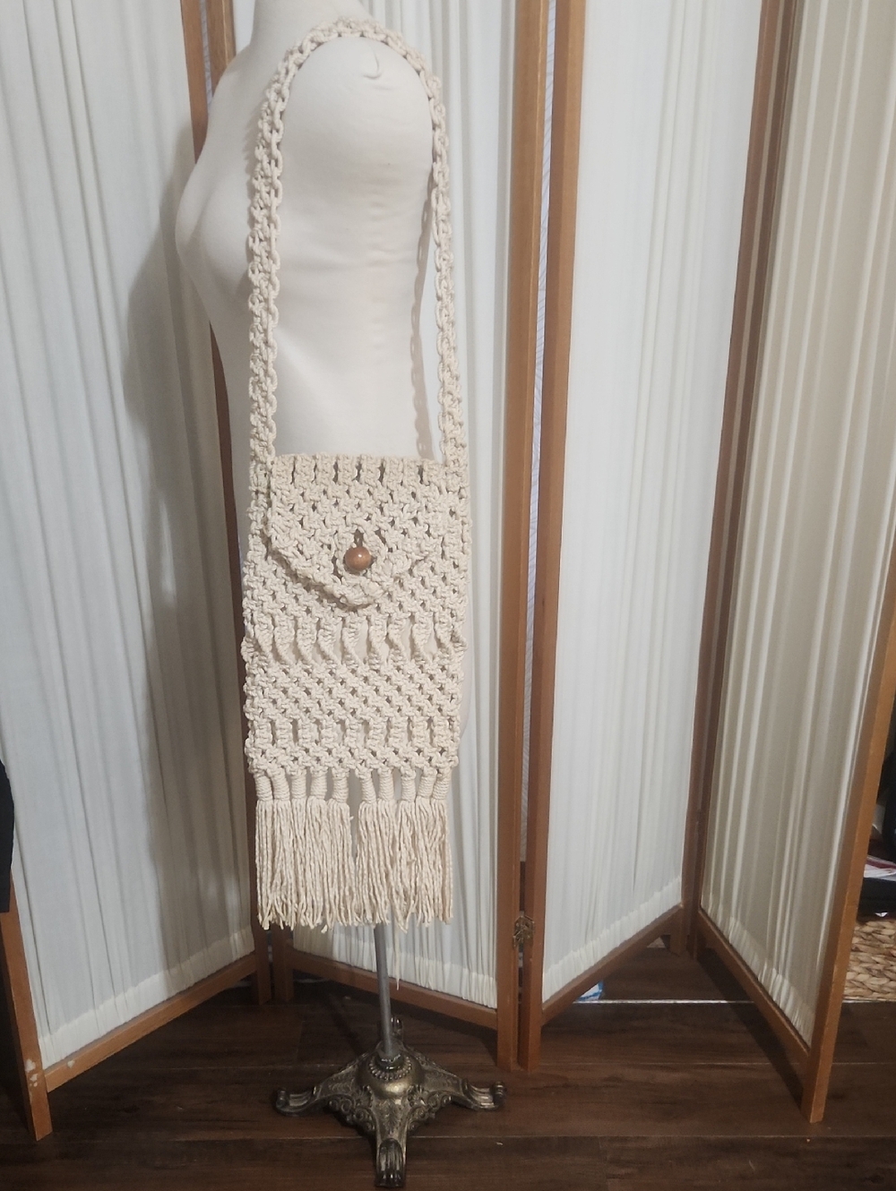 Vintage 70s Style Macrame Crossbody Bag Boho Fringe